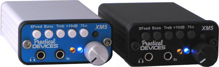 Headphone amp with online bass and treble control